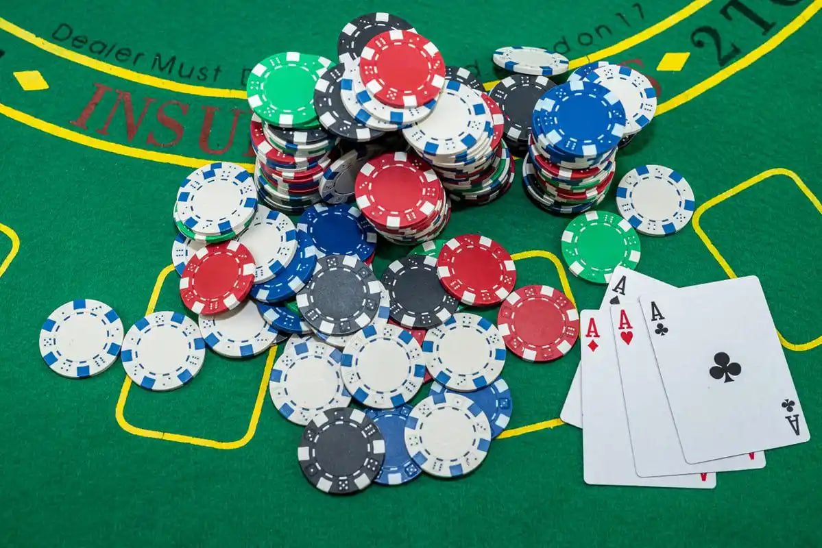 777 gaming VIP အဆင့်မြင့် ကစားသမားများ Exclusive Room တွင် ကစားနေသောမြင်ကွင်း
